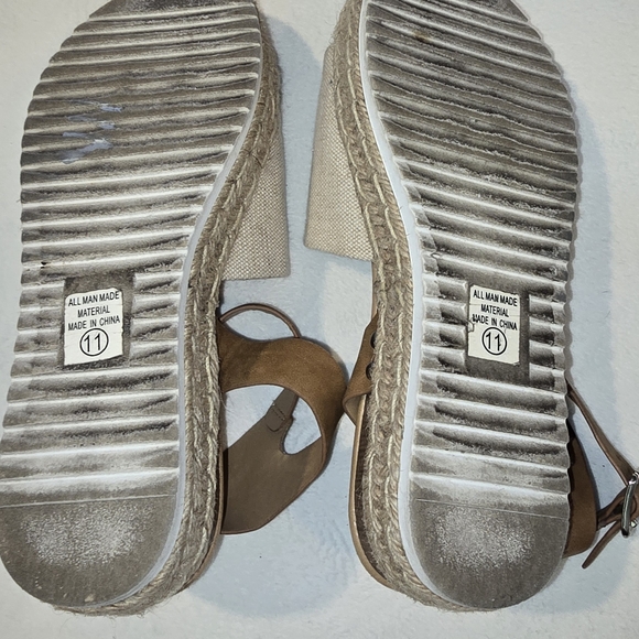 Soda Brown and Cream Espadrille Sandals Neutral Lightweight Comfortable - Picture 6 of 6